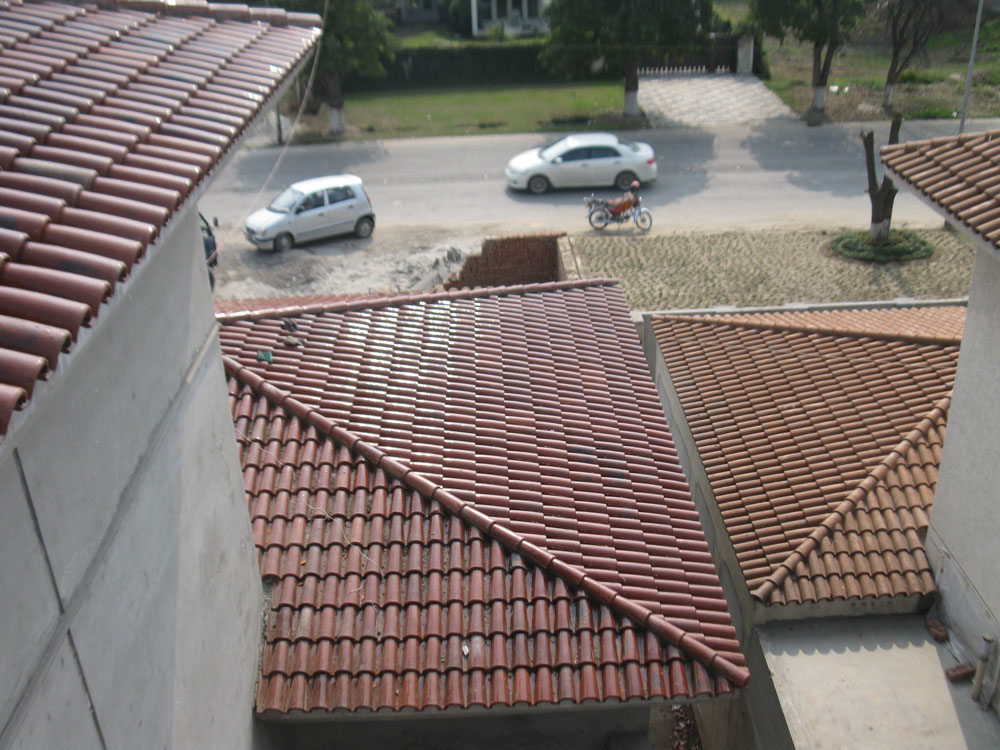 Spanish Glazed Roof Tile 11"