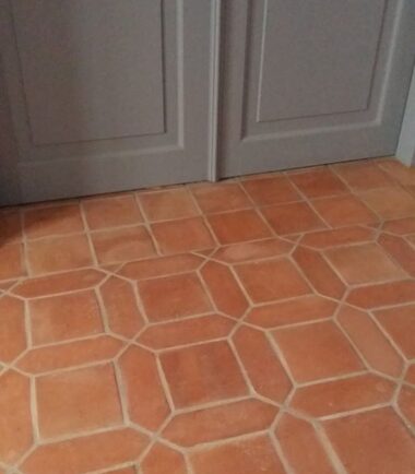 Picket and Square Terracotta Tiles 8x8 inch Pakistan